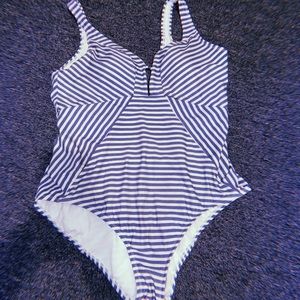 Time and tru one piece bathing suit!!